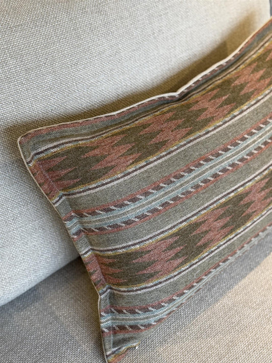 Pyntepute Mulberry 40x60 cm