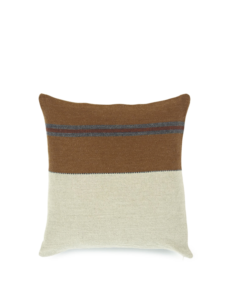 Highland stripe pute, leather 50x50 cm