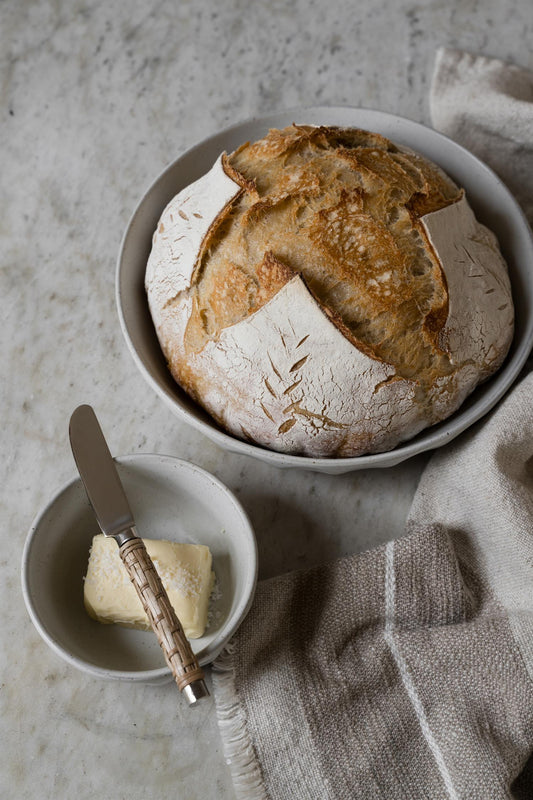 Smørkniv, metall og flettet håndtak