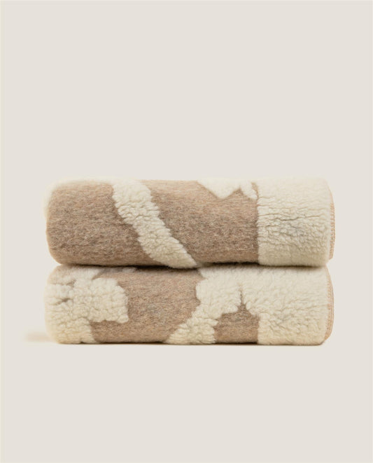 Boiled Wool Antique white pledd, 150x190
