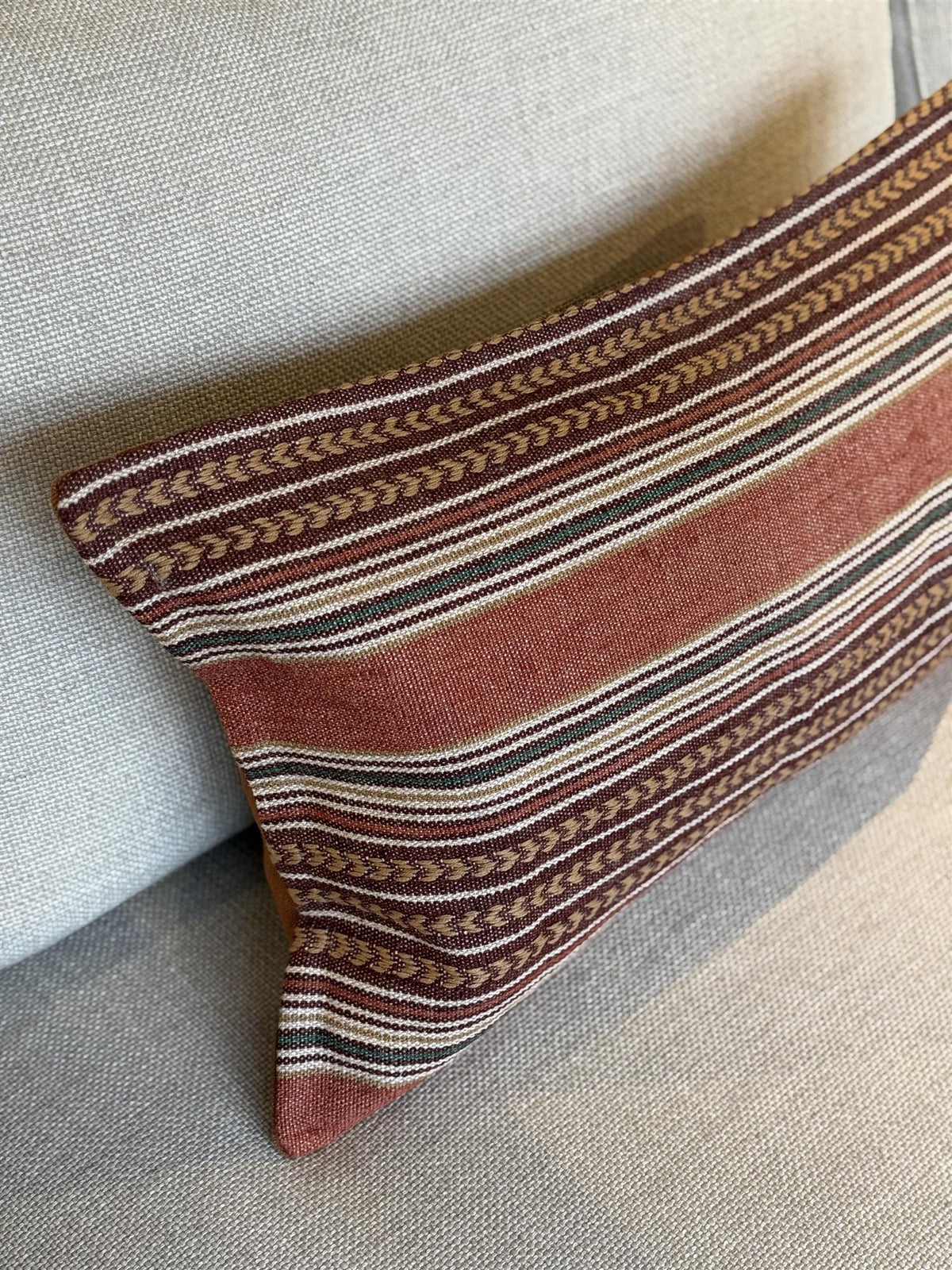 Pyntepute Mulberry Berber stripe spice 40x60 cm