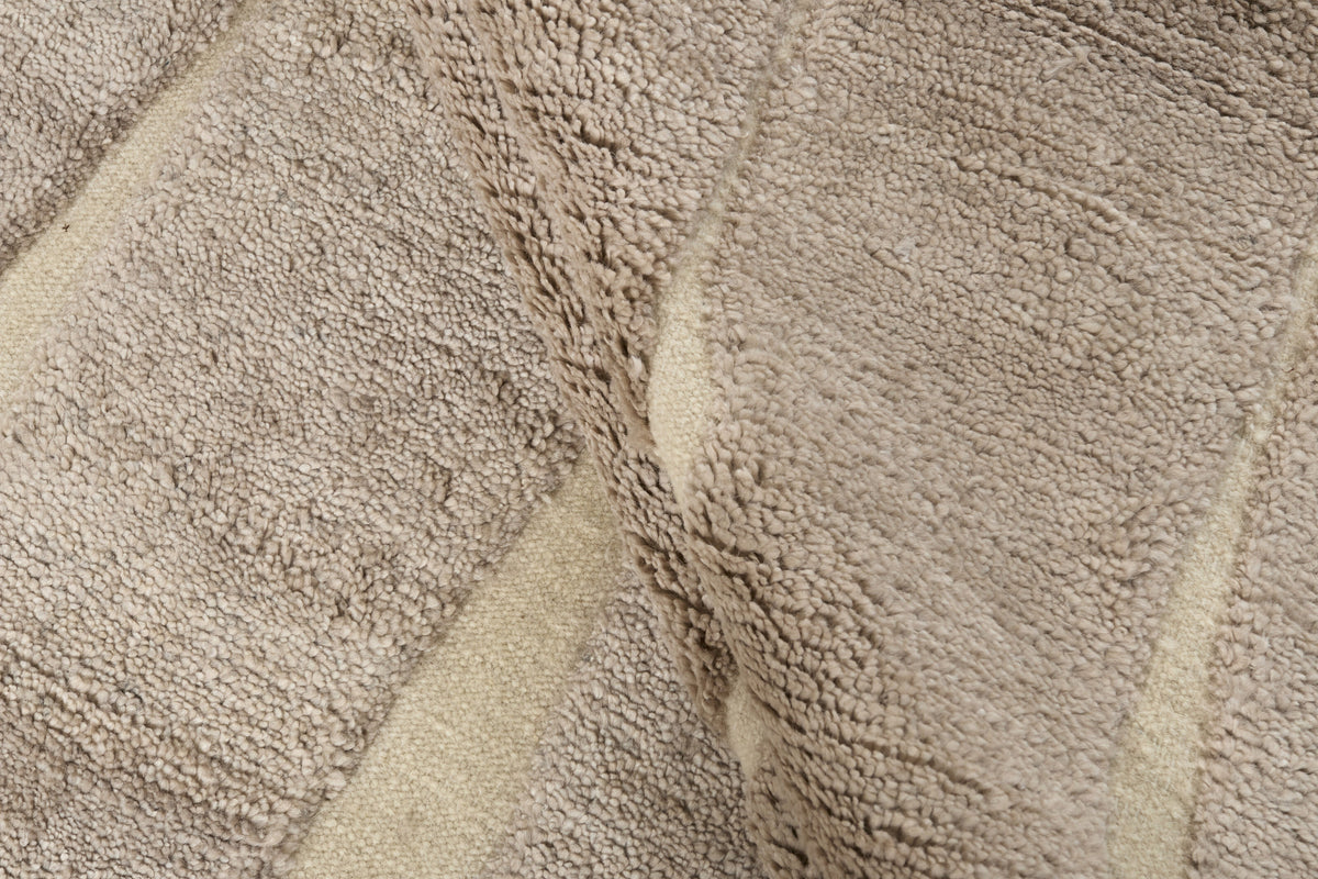 Landscape Stream Beige