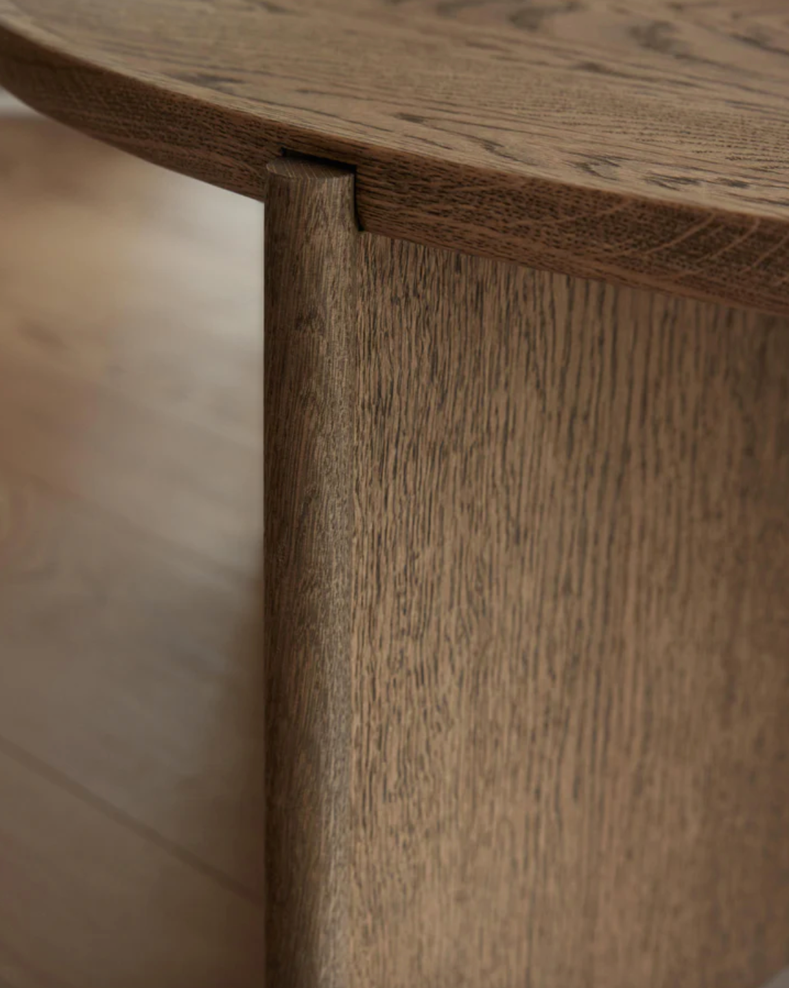 Cling coffee table Ø90 cm, smoked