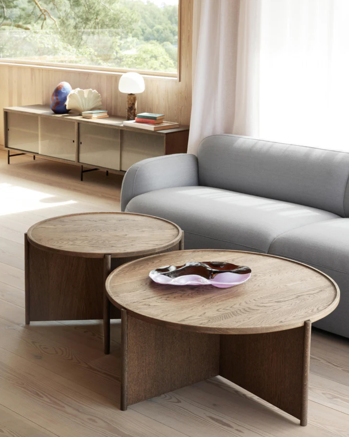 Cling coffee table Ø90 cm, hvitoljet