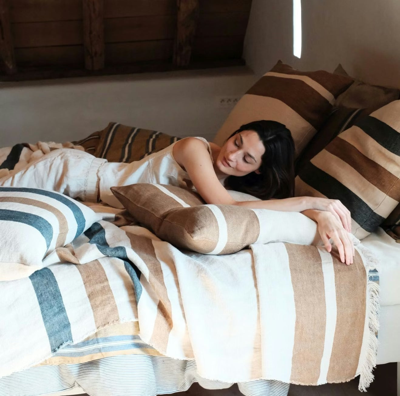 Julian putetrekk 63x63 cm, railroad stripe