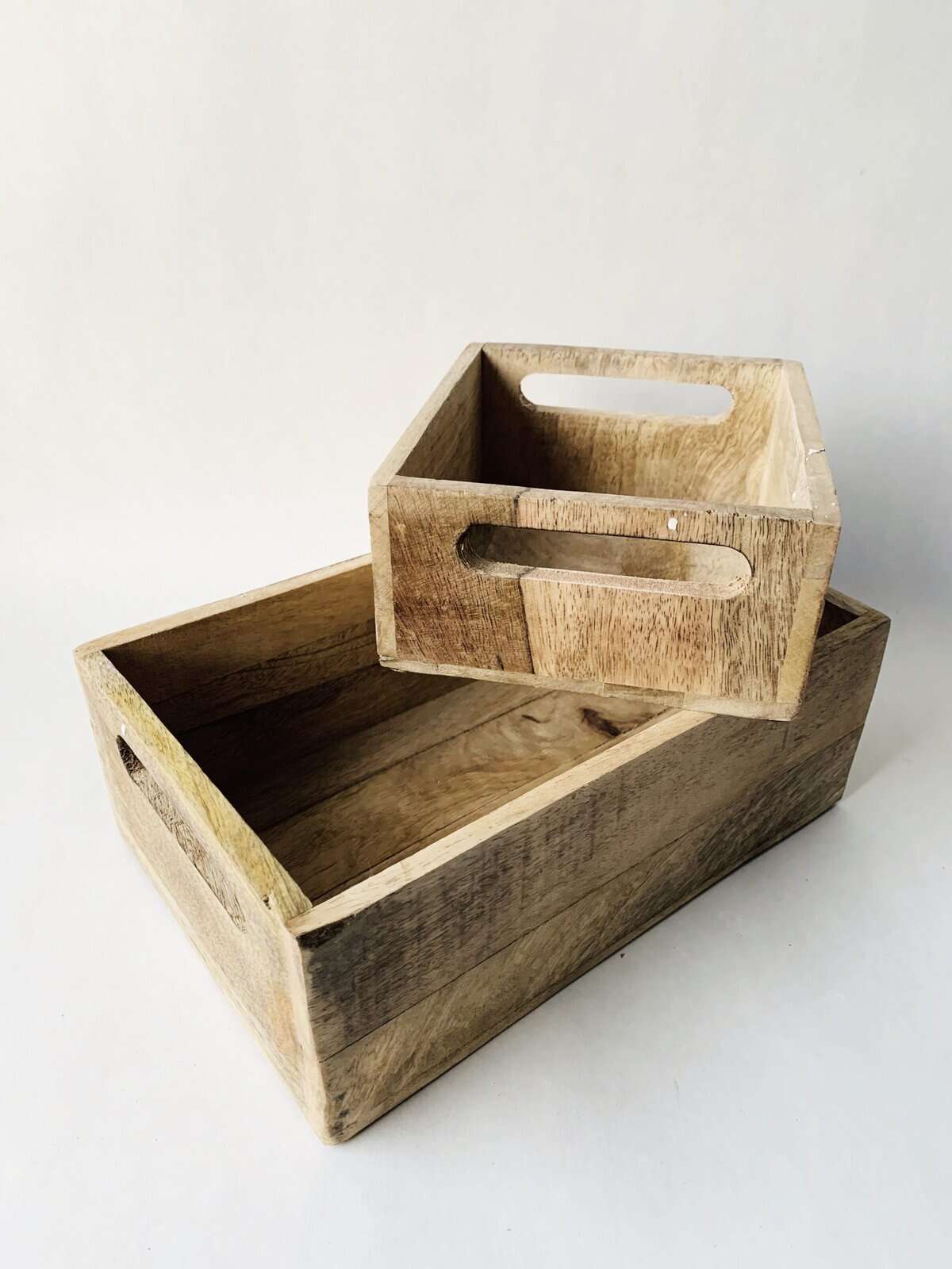 Treboks 17x16x8 cm, mangotre