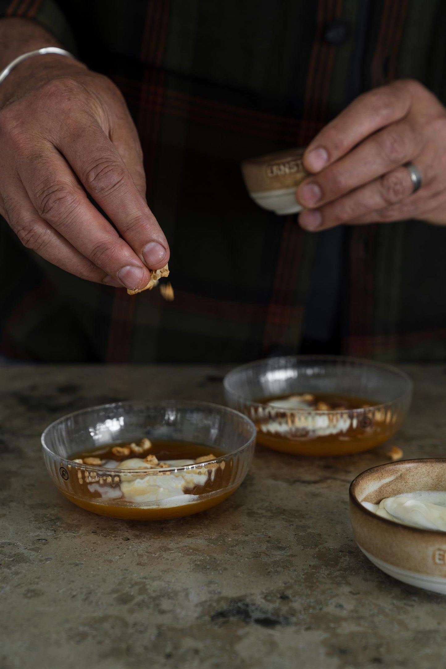 Glass skål rillet, 13x4 cm