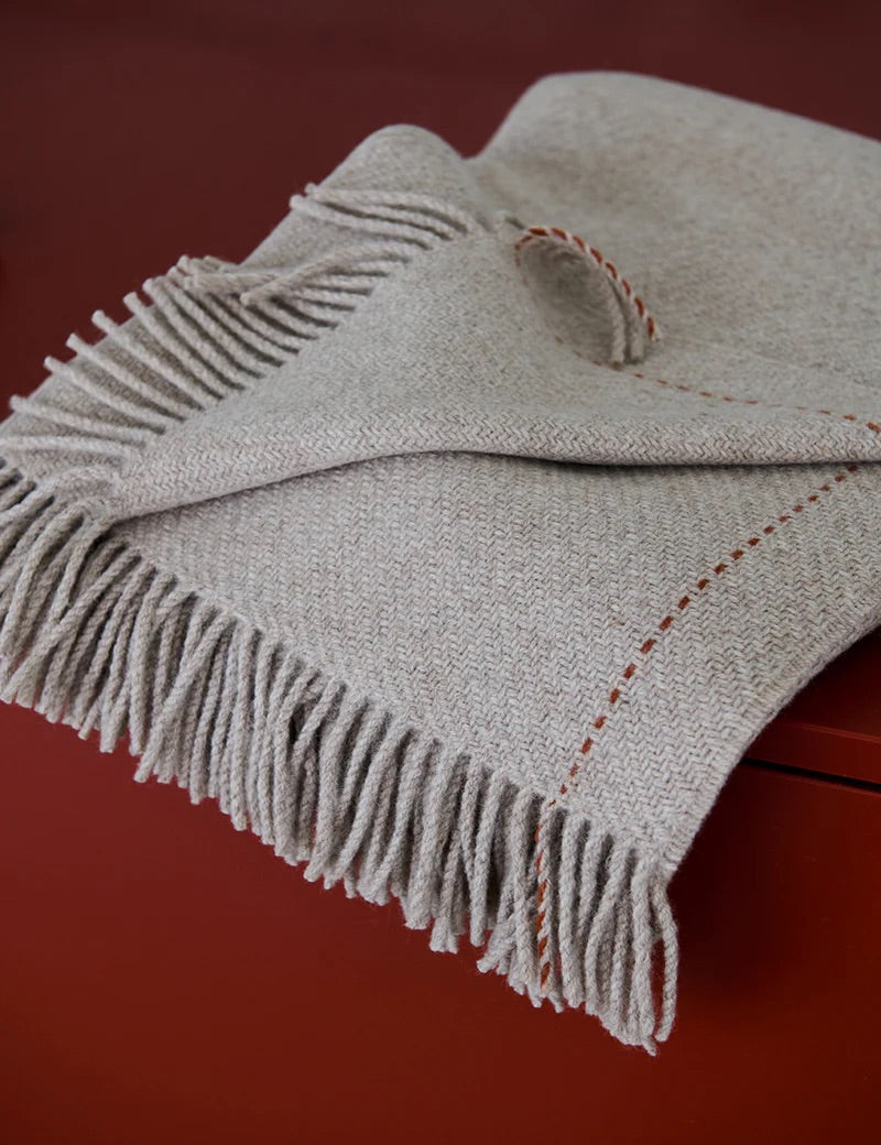 Ecru highland beige pledd 130x200 cm