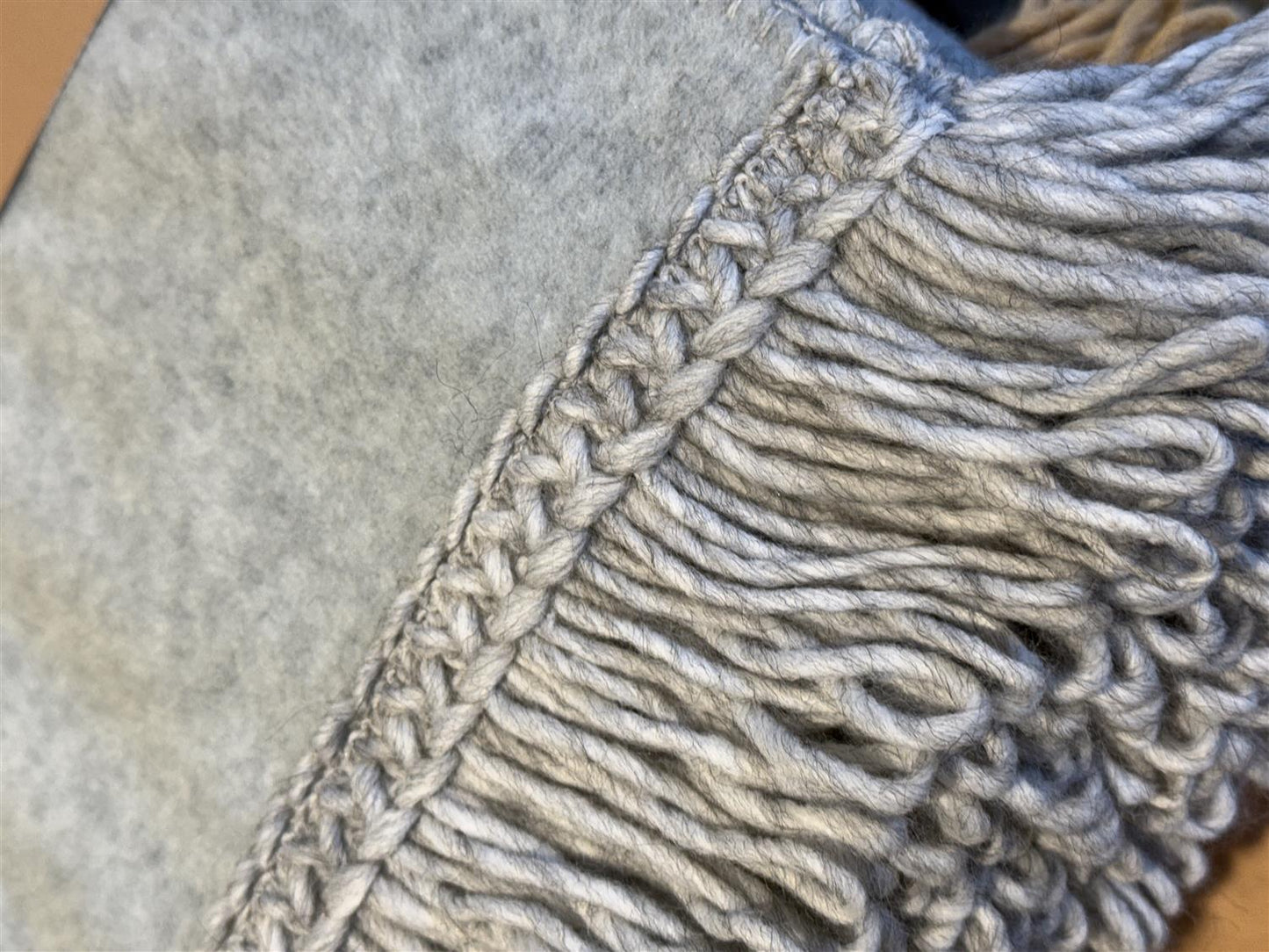 Soft bamboo Grigio ton i ton pledd, 160x200