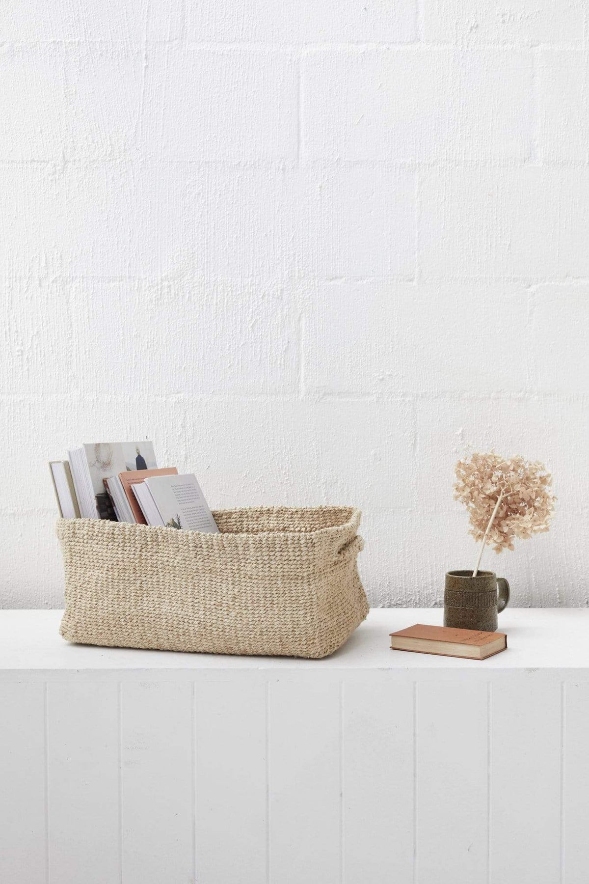 Sona rectangle kurv, Natur
