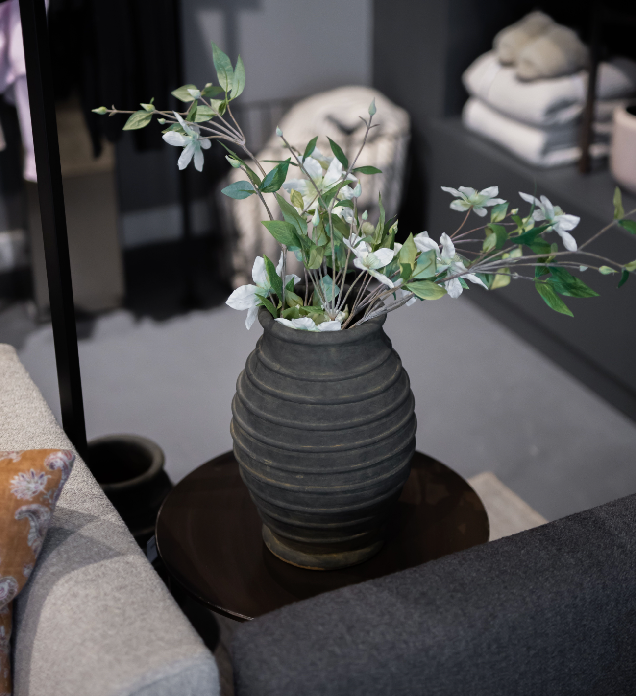 Terracotta Ribbed black Vase