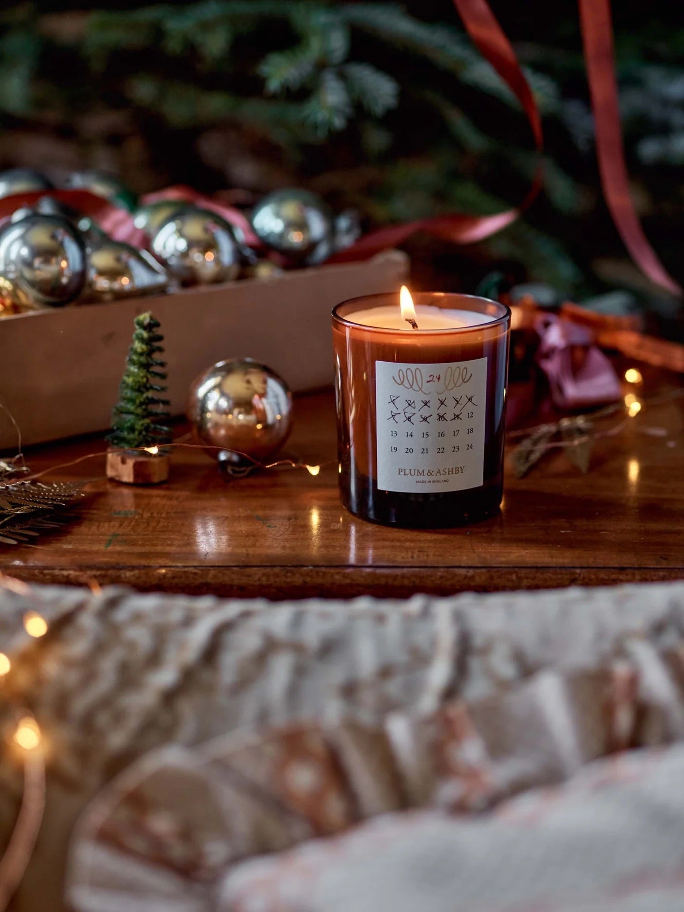 Cedarwood & Pine, Advent