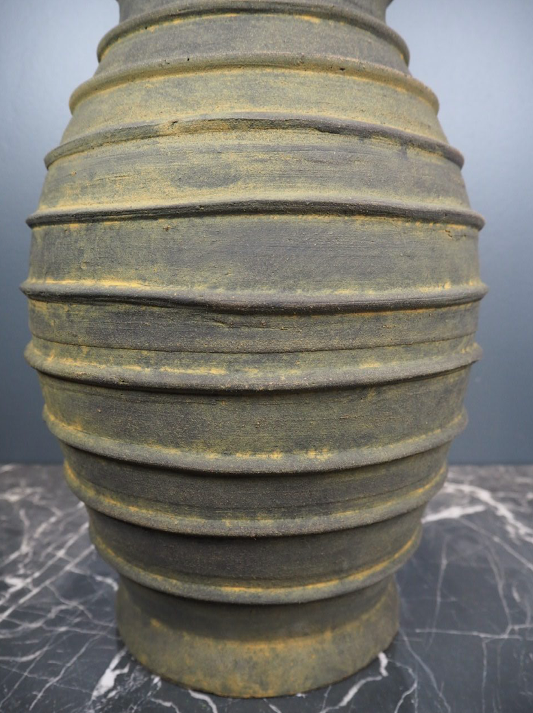Terracotta Ribbed black Vase