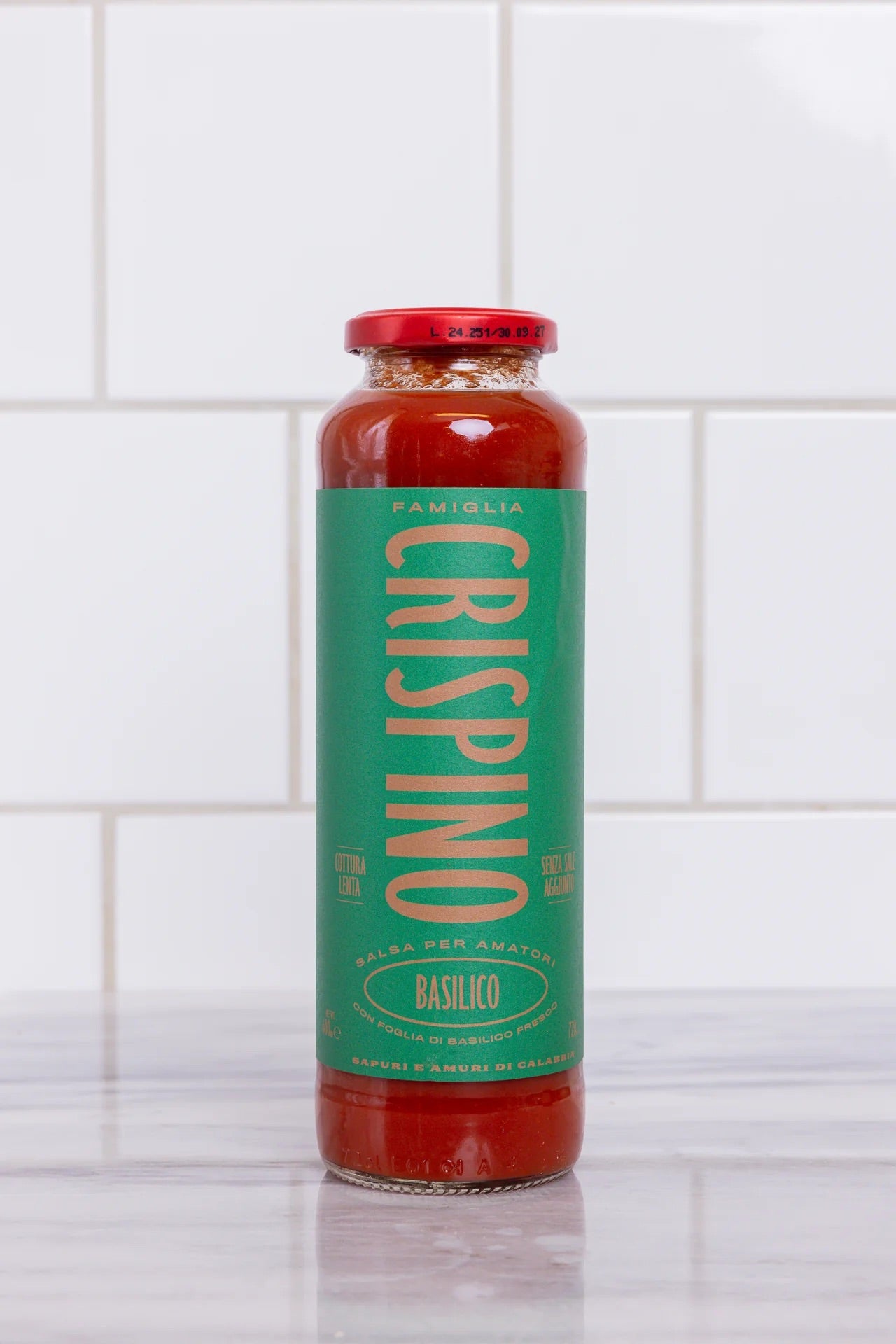 Famiglia Crispino tomatsaus Basilikum – 680 g