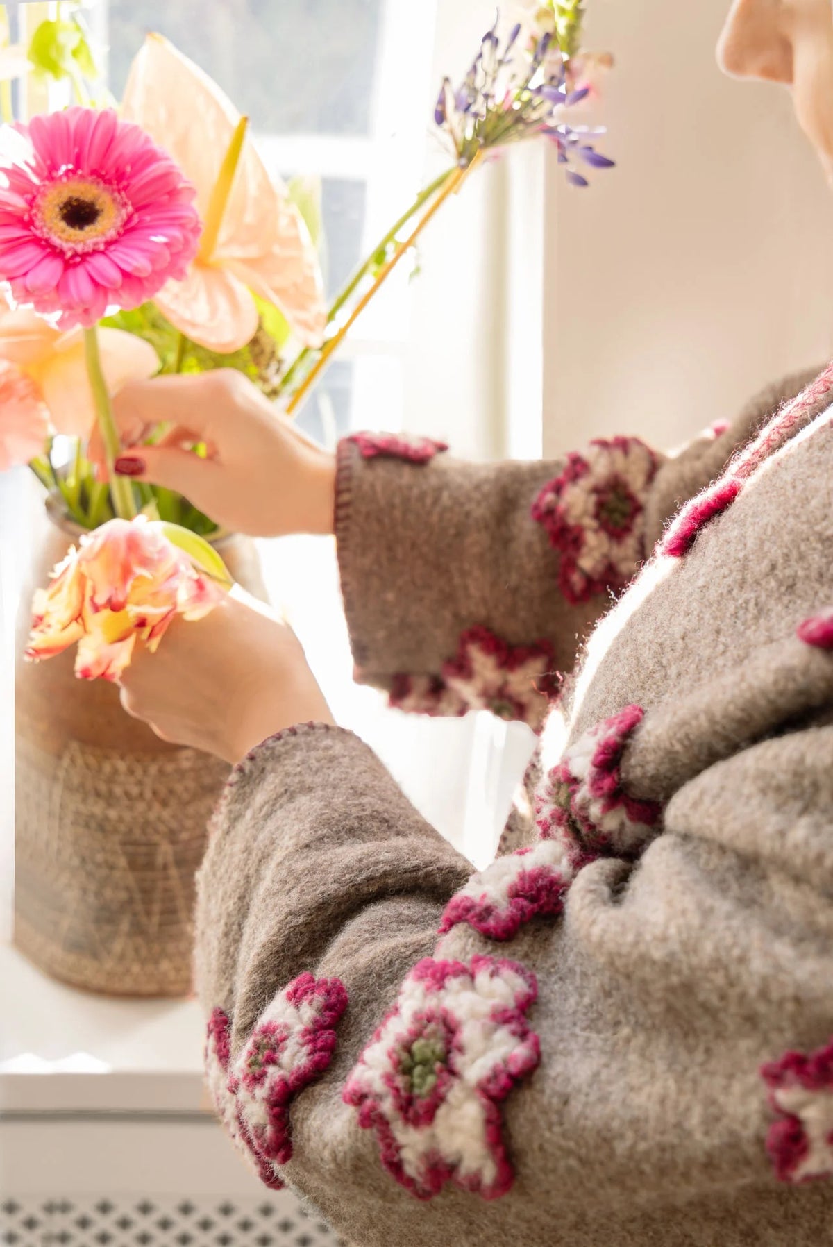 Alma flowers wool cardigan, multi