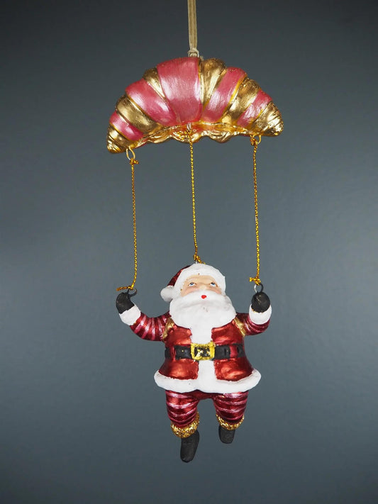 Nisse svevende Croissant