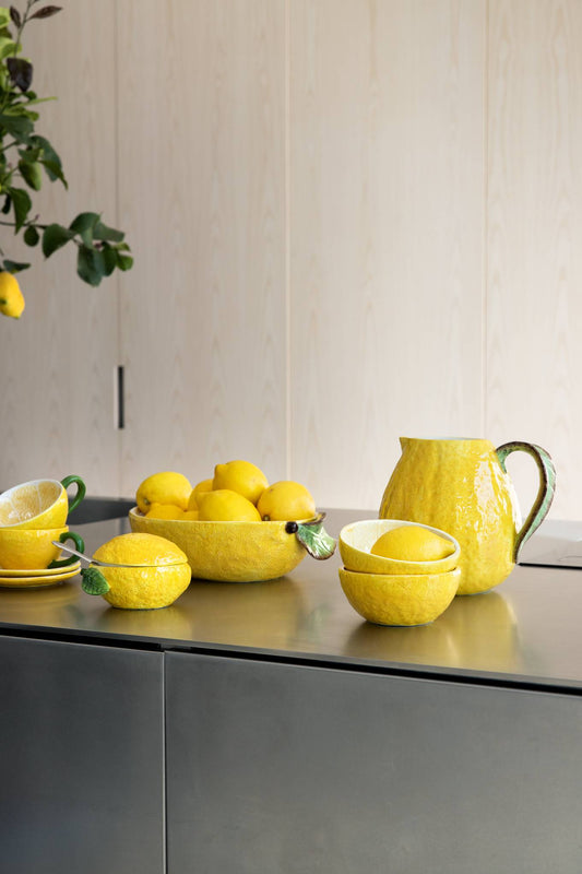 Lemon jug, Gul