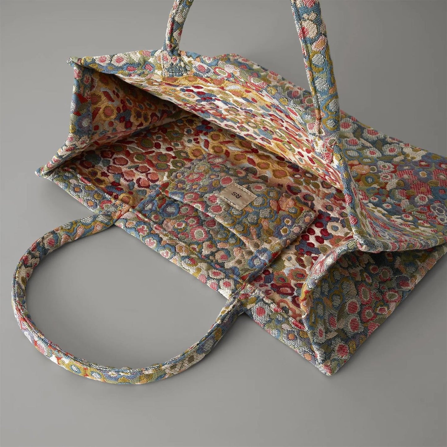 Alethe spring flower tote, large reverse