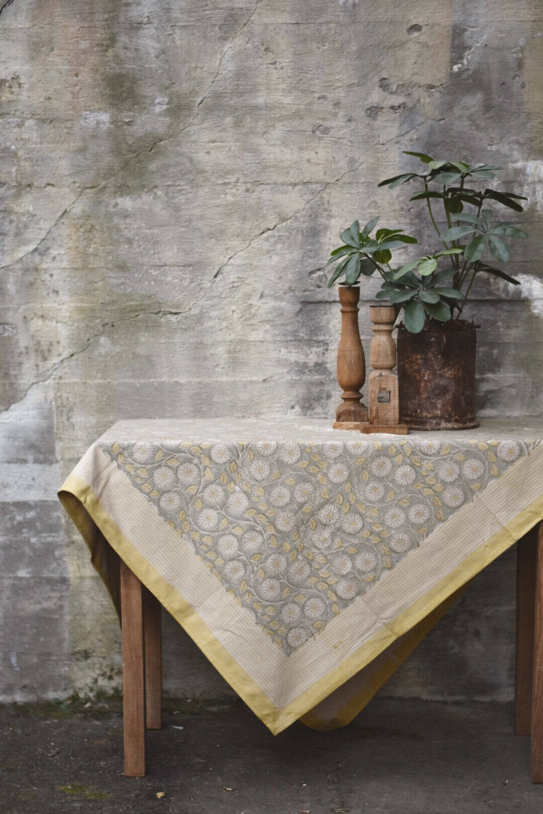 Duk blomster mint, 140×140 cm