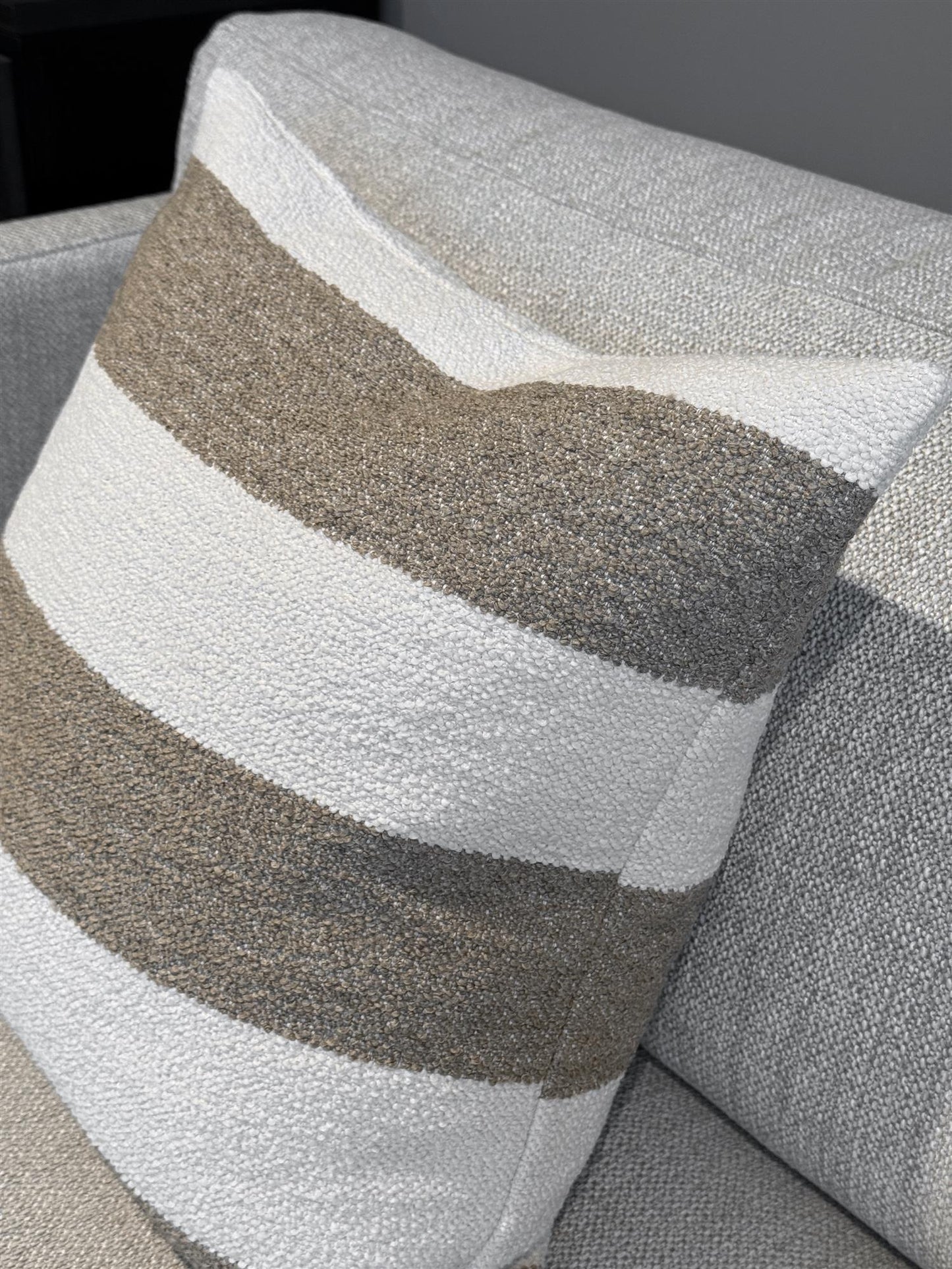 Pyntepute 50x50. Barnum stripe