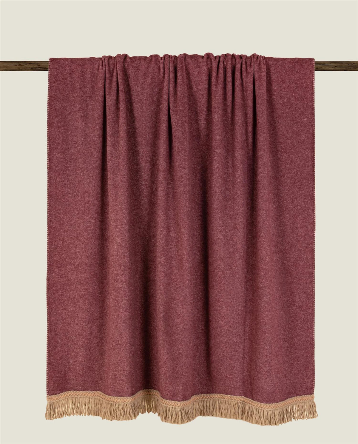 Soft bamboo Matisse burgundy pledd