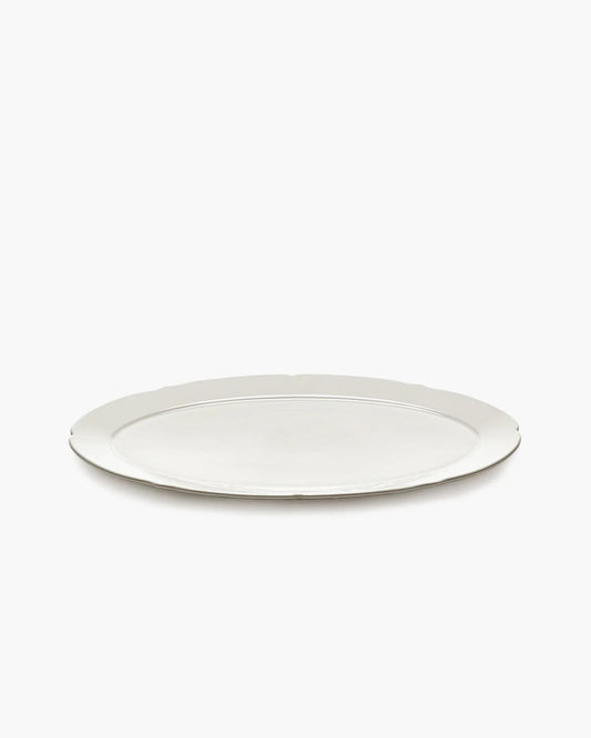 Fat oval L white silhouette