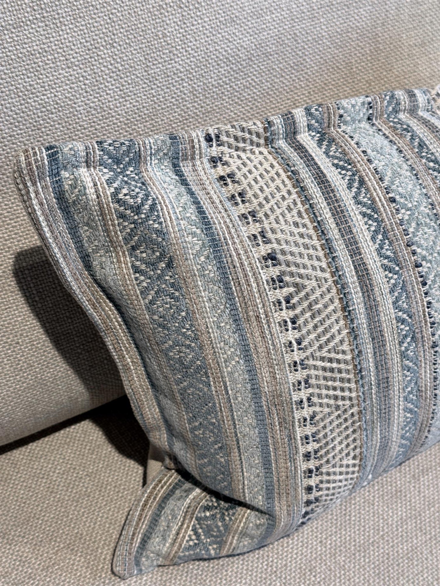 Pyntepute 40x60, Carey Old blue/ inzimi