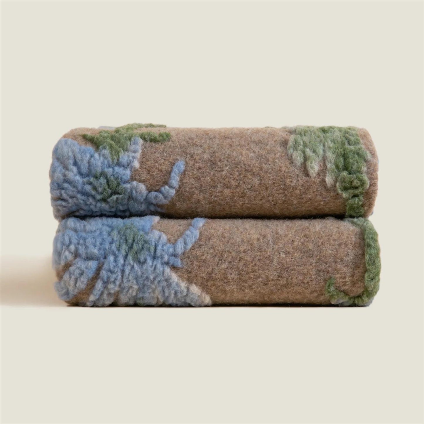 Cicoria boiled wool 150x190, Blue