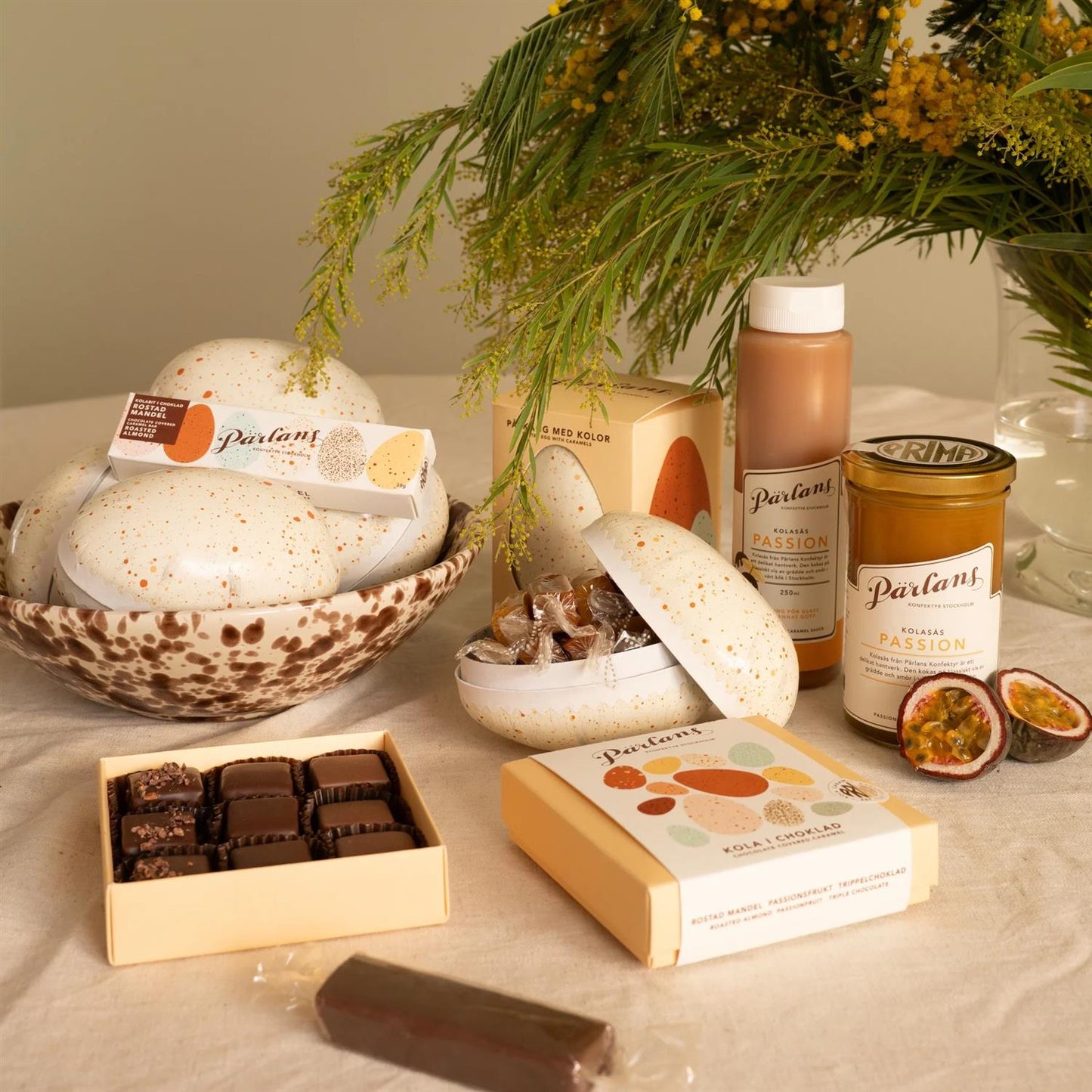 Boks 9 sjokoladedekket karamell, påske