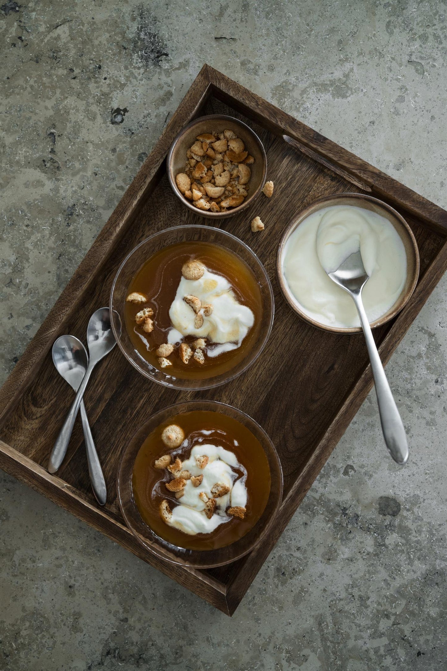 Brett i mangotre 25x36x3,8 cm