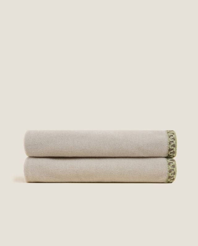 Soft Bamboo Nocciola pledd, 160x200