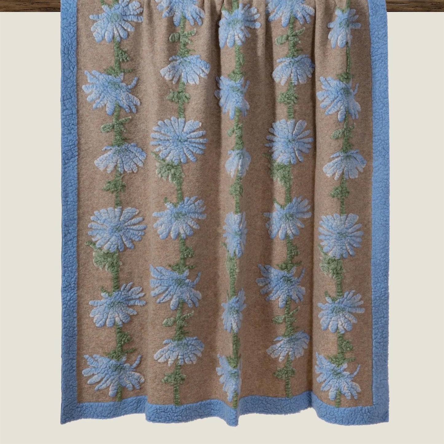 Cicoria boiled wool 150x190, Blue