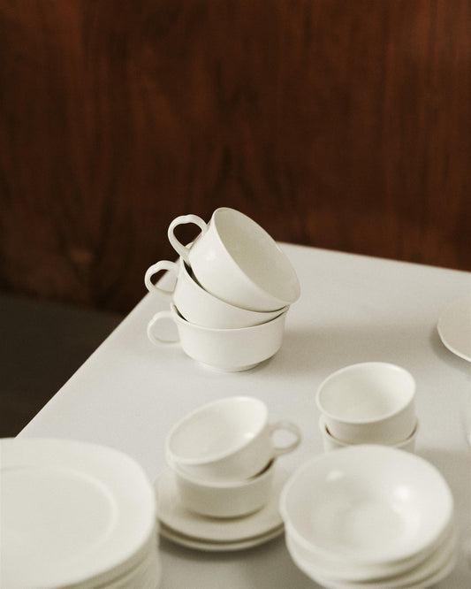 Kaffekopp white silhouette