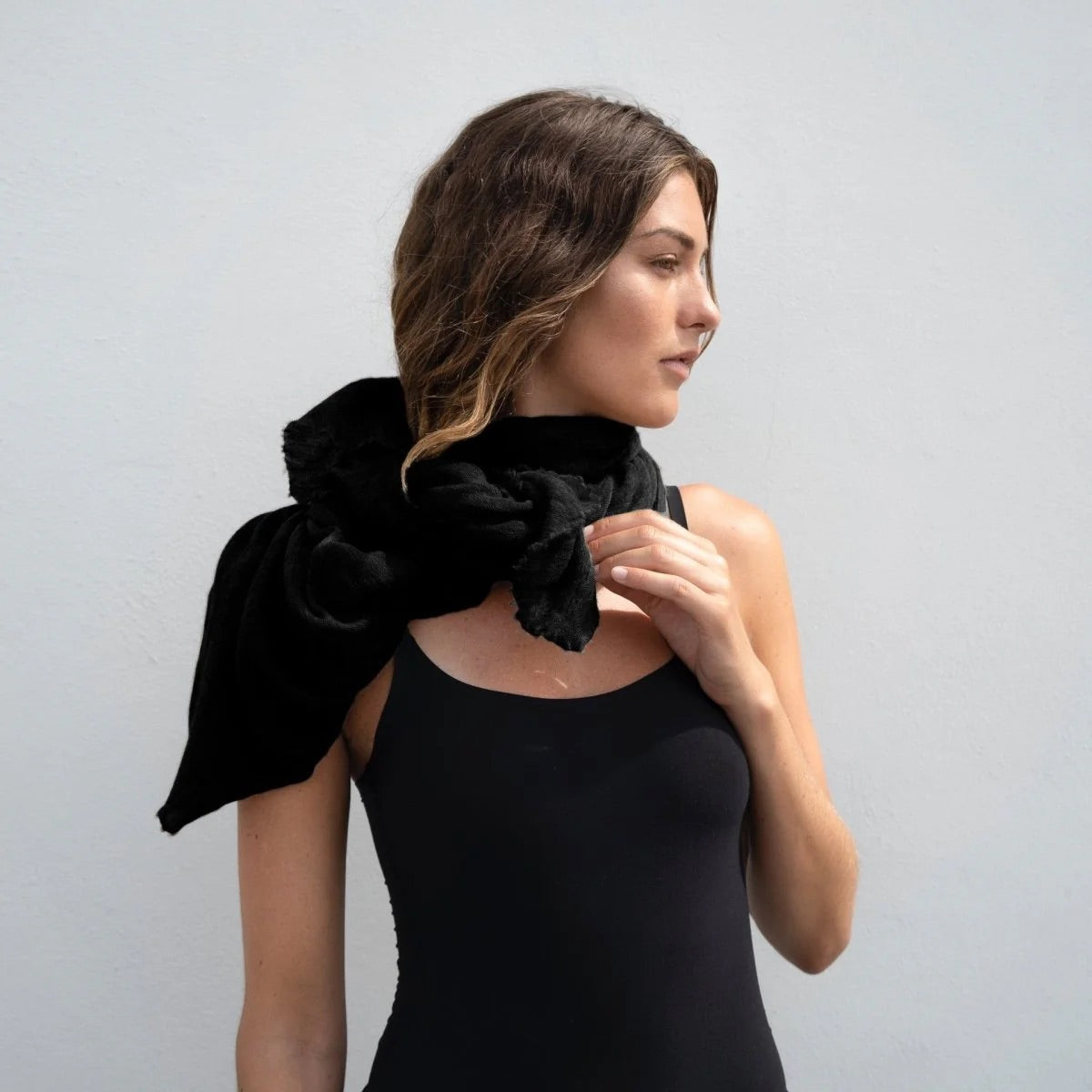 Cortina Luxury scarf Black 2000