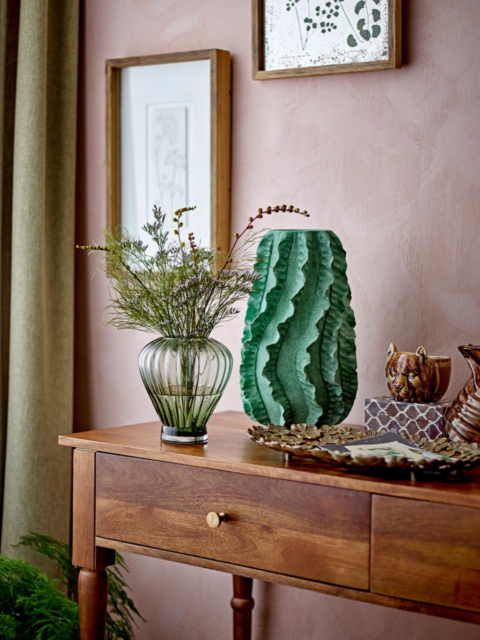 Betton skrivebord 127x77x50, Mangotre