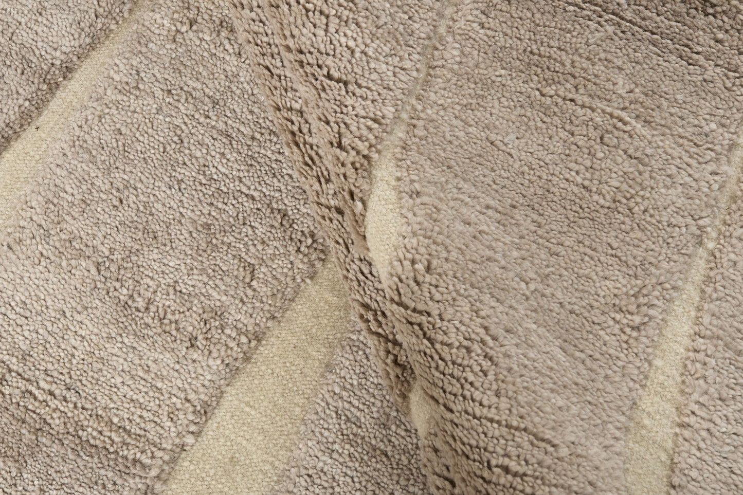 Landscape Stream Beige