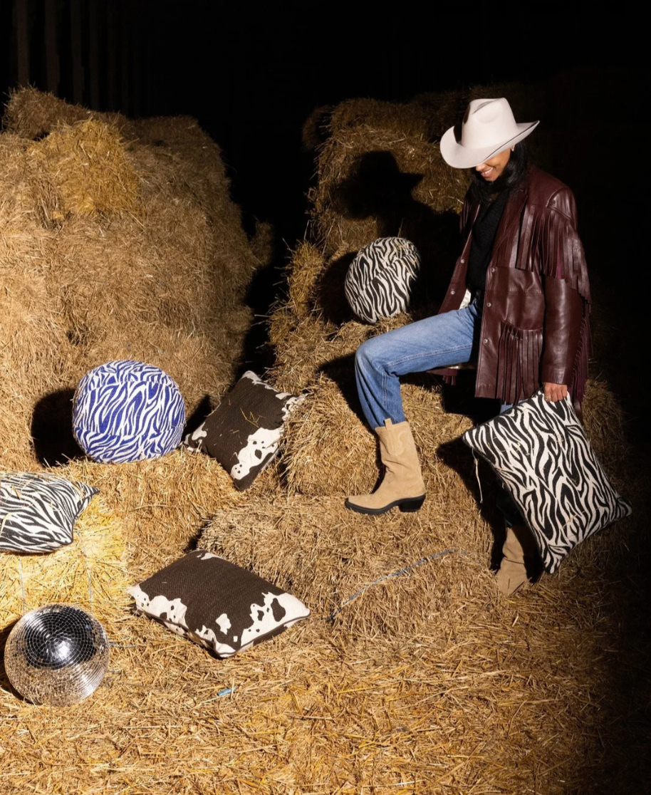 Anima pynteute Zebra M 50x50 cm