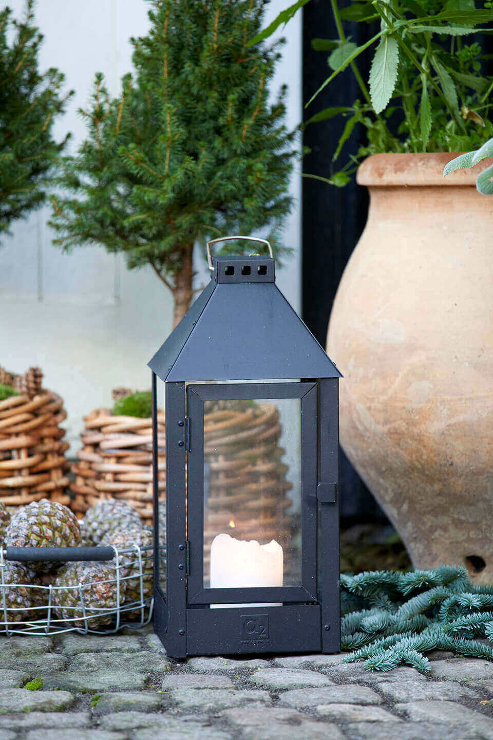 Black Midi Lantern