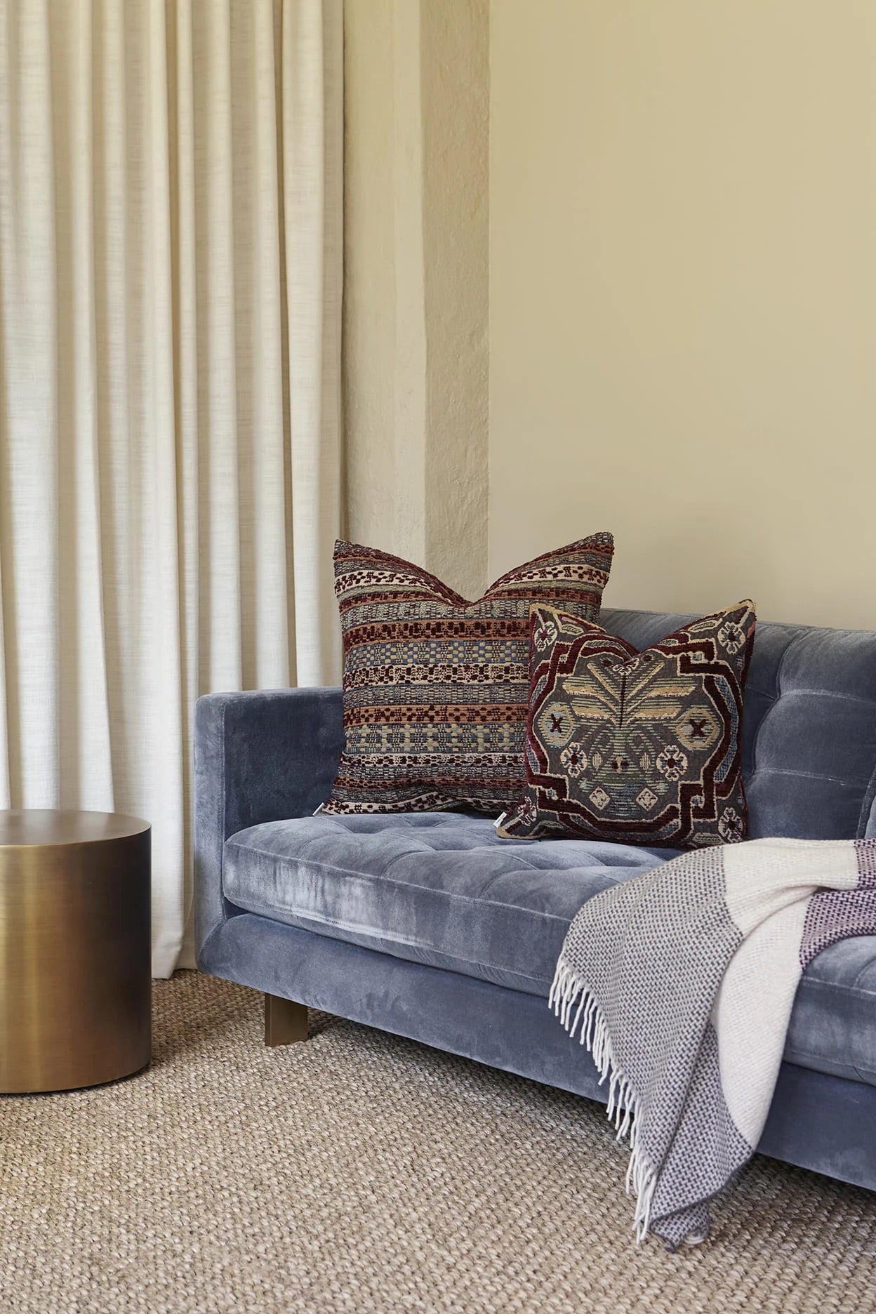 Aria throw, 130x190 cm, brown burgundy