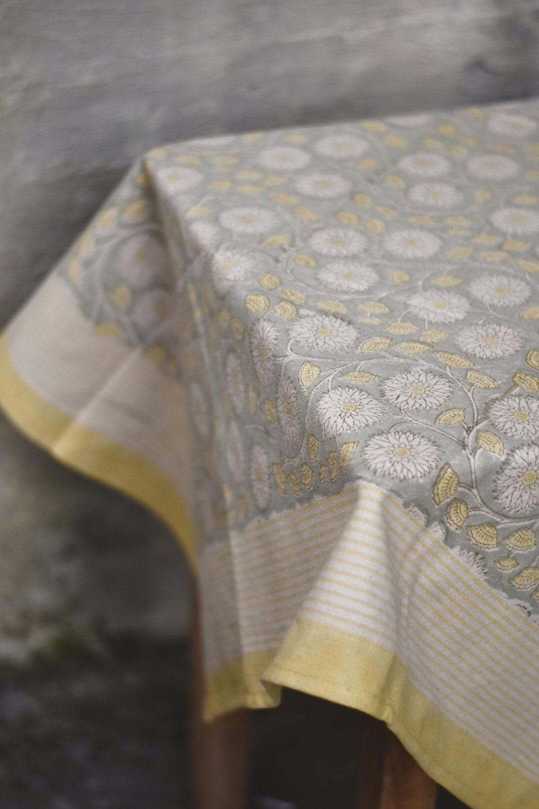 Duk blomster mint, 140×140 cm