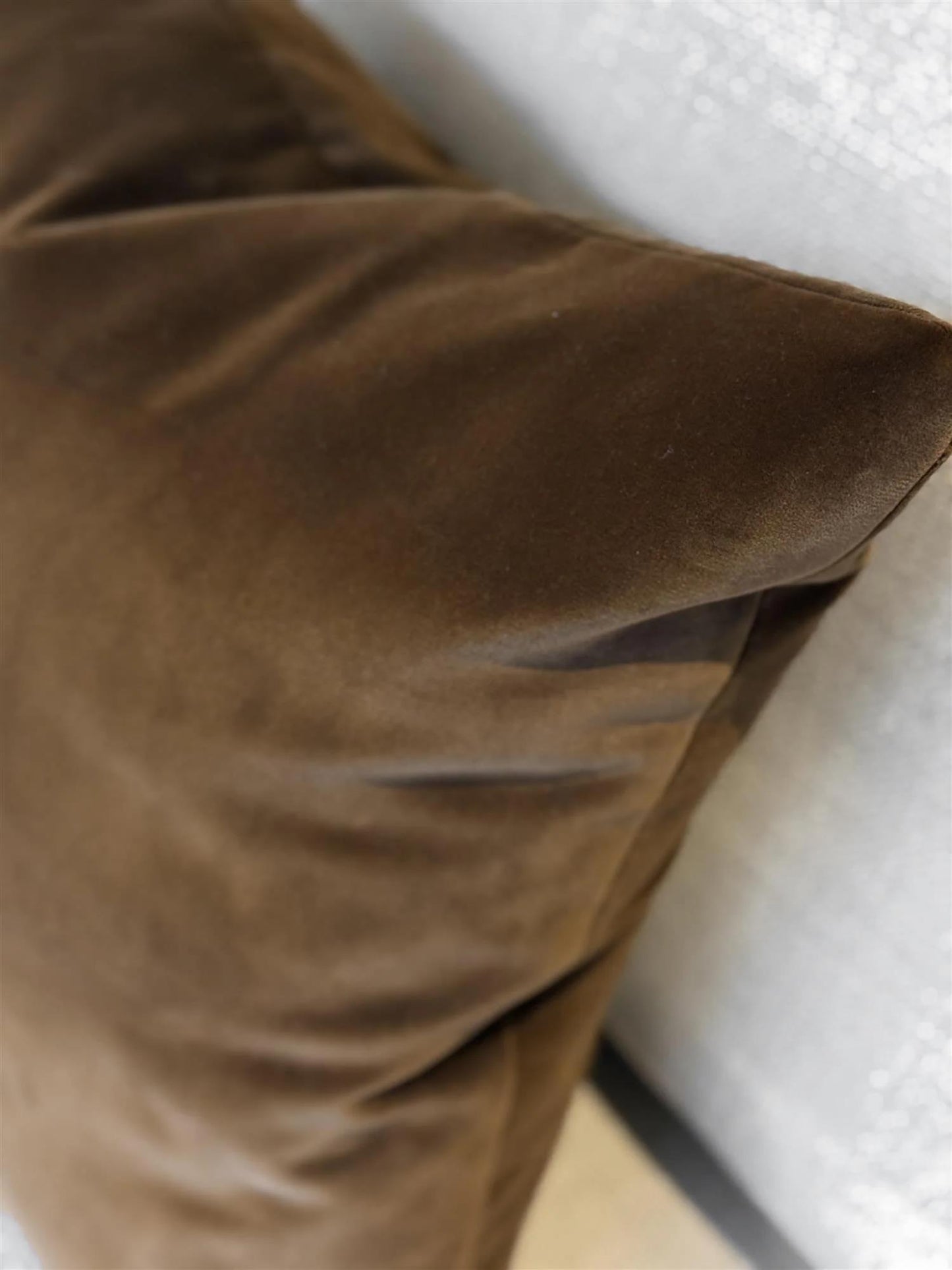 Pyntepute Ritz brown 50x50 cm