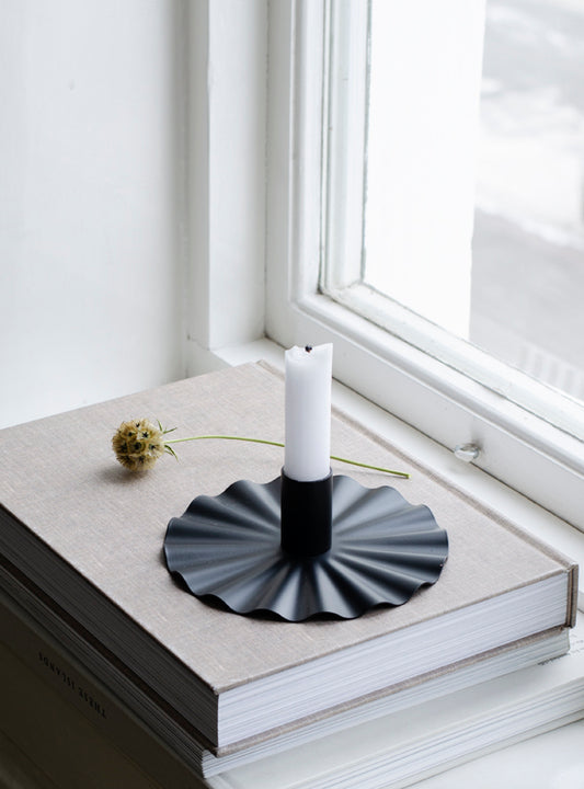 Krum lysestake Coal black
