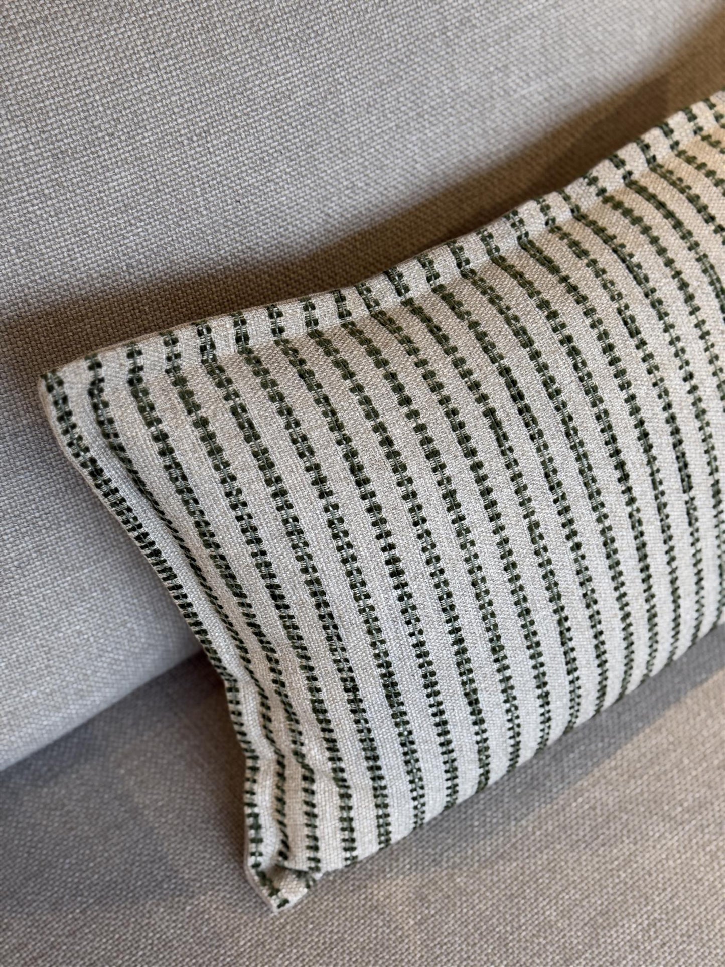 Pyntepute Riley Green 40x60 cm