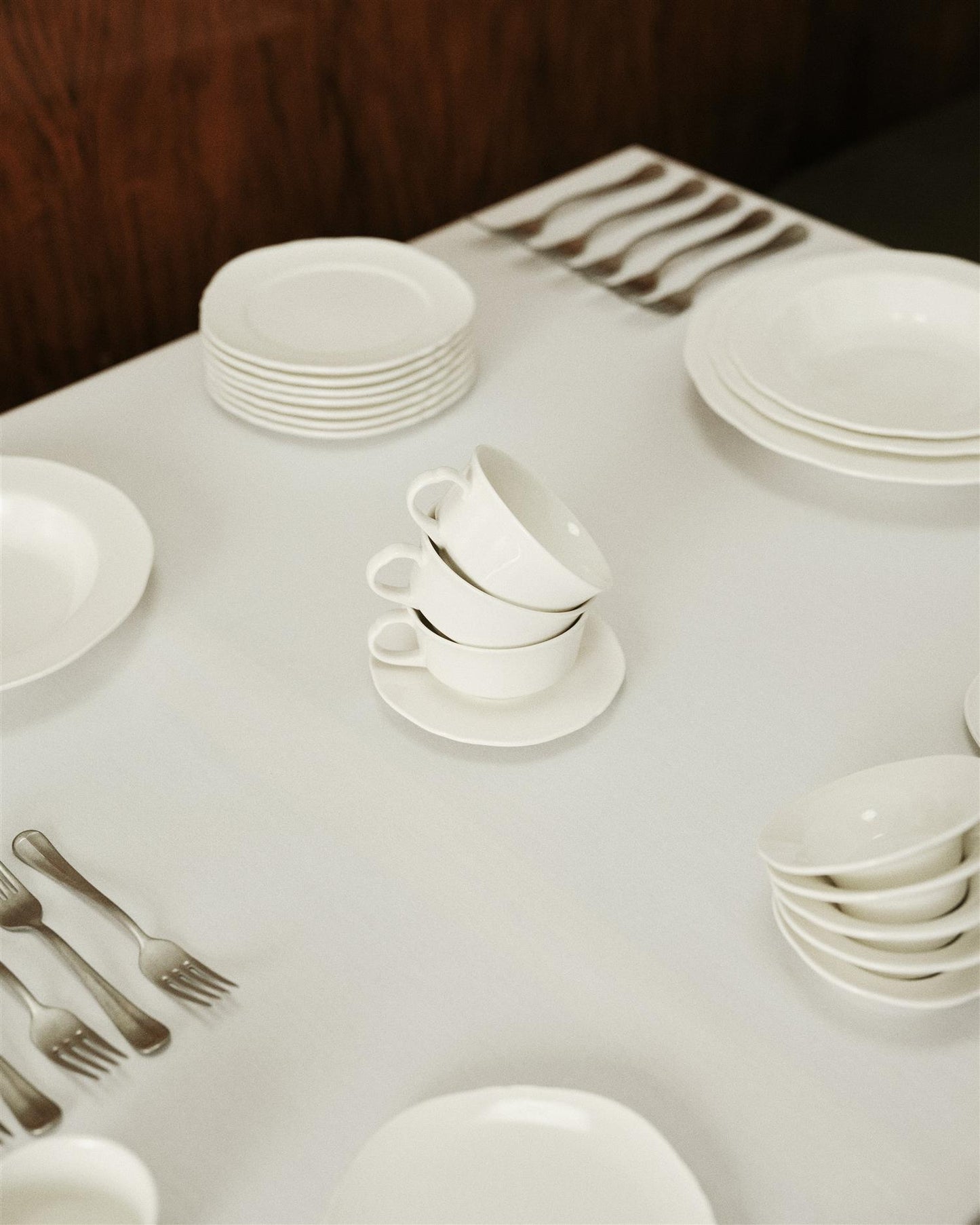 Deep side plate S white silhouette