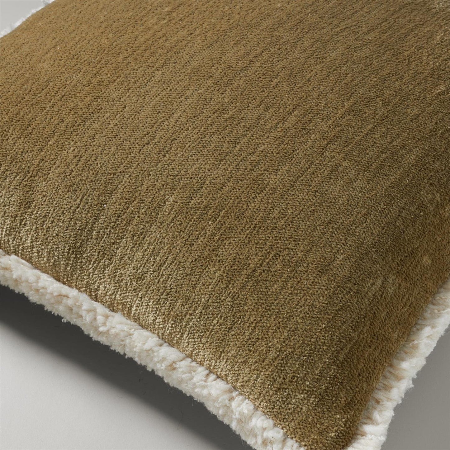 Ari chenille fringe pyntepute, 50x50 touch of gold